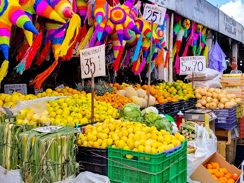 Aumentan precio de frutas del ponche en el inicio de las posadas