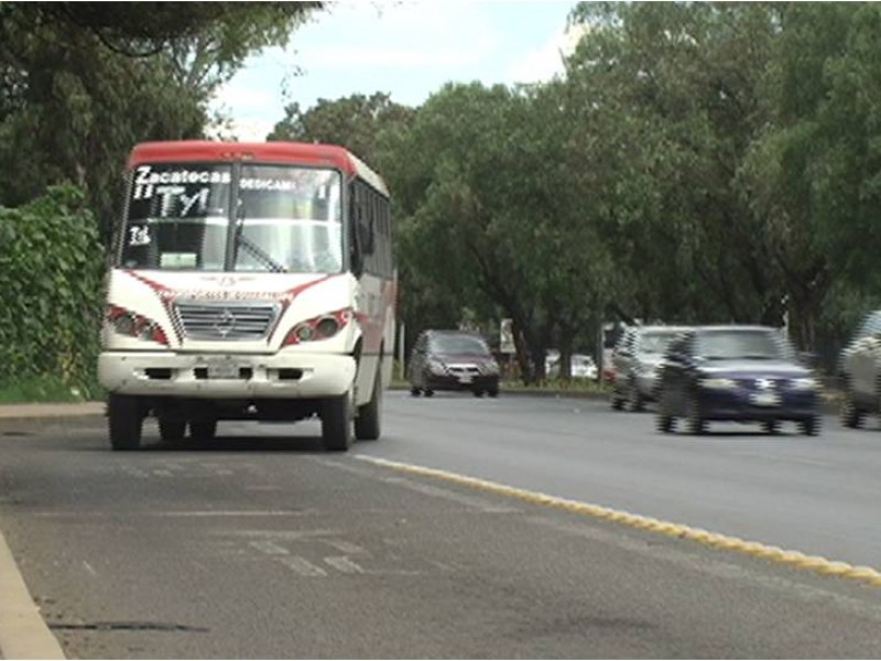 Aumentará un pesos transporte público