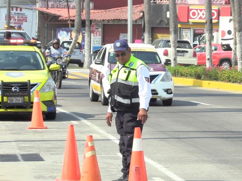Aumentarán los retenes en calles de Veracruz