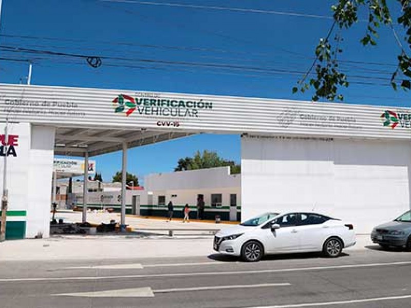 Aumentarán precios en multa por no verificar en Puebla