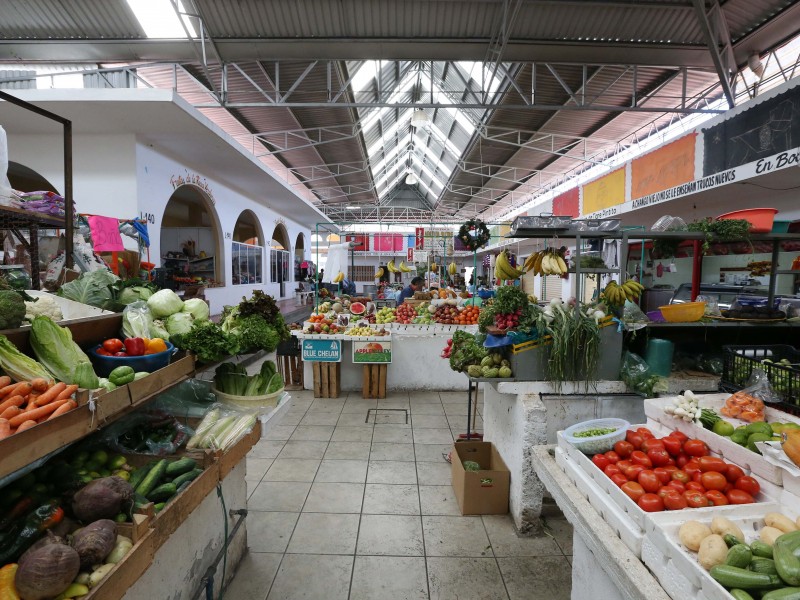 Aumentarán productos de canasta básica por guerra comercial