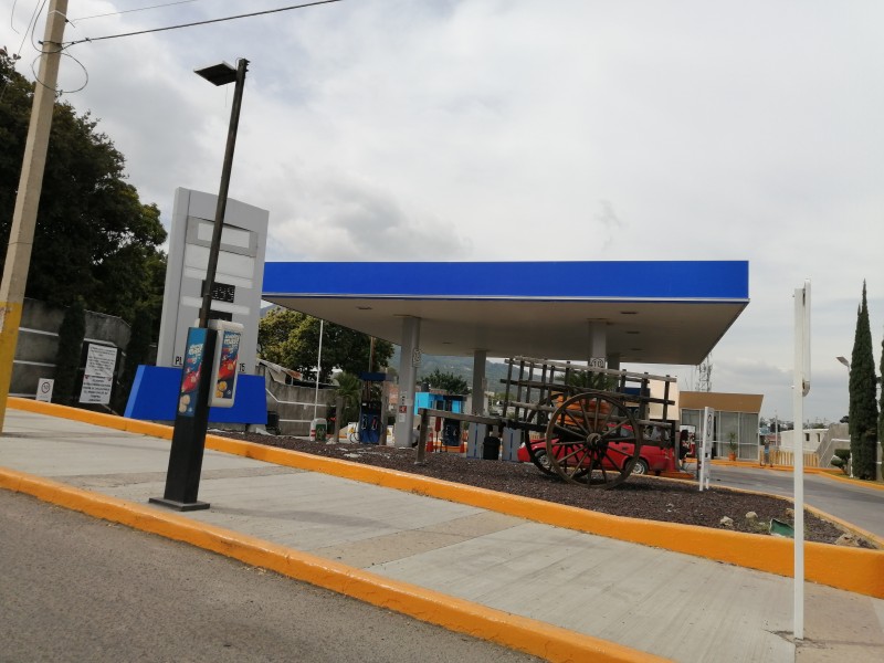 Aumento al precio de gasolina, imparable