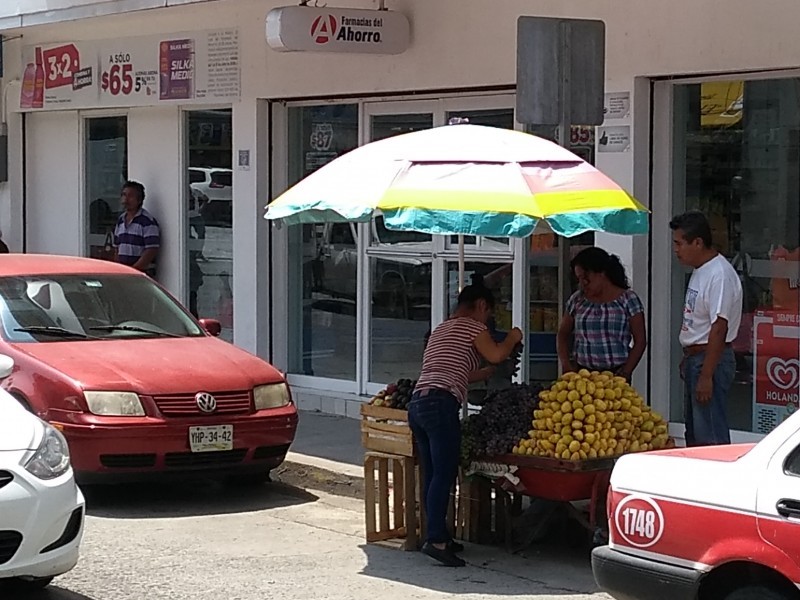 Aumentó comercio informal por desempleo en Tuxpan