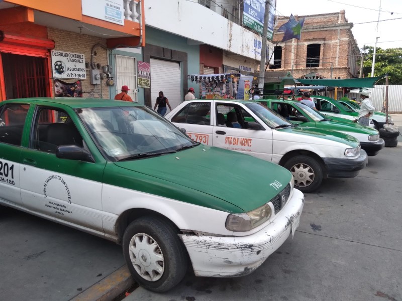 Aumento del costo de combustible afecta a transportistas