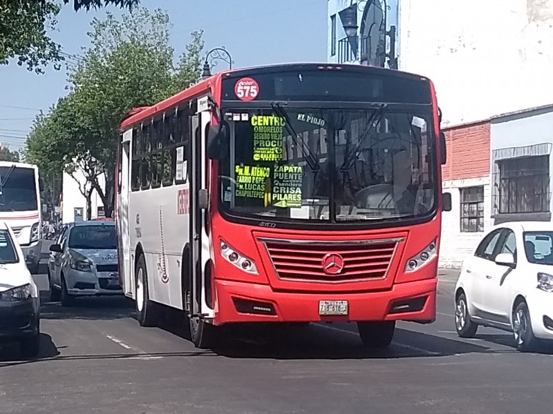 Aún persiste un 40% de transporte irregular