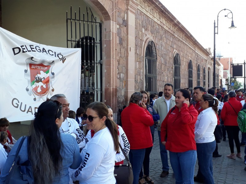 Aún sin solución toma de Presidencia de Guadalupe