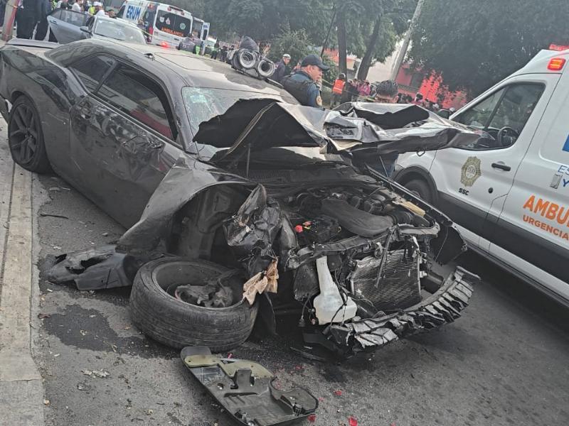 Auto choca contra tortería en Calzada de las Bombas; Muere una mujer