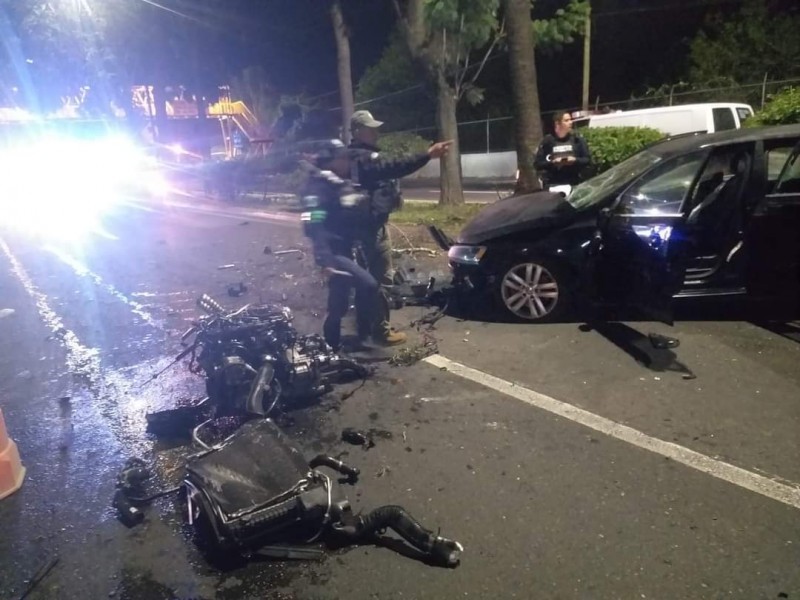 Automovilista muere tras fuerte choque en Lázaro Cárdenas
