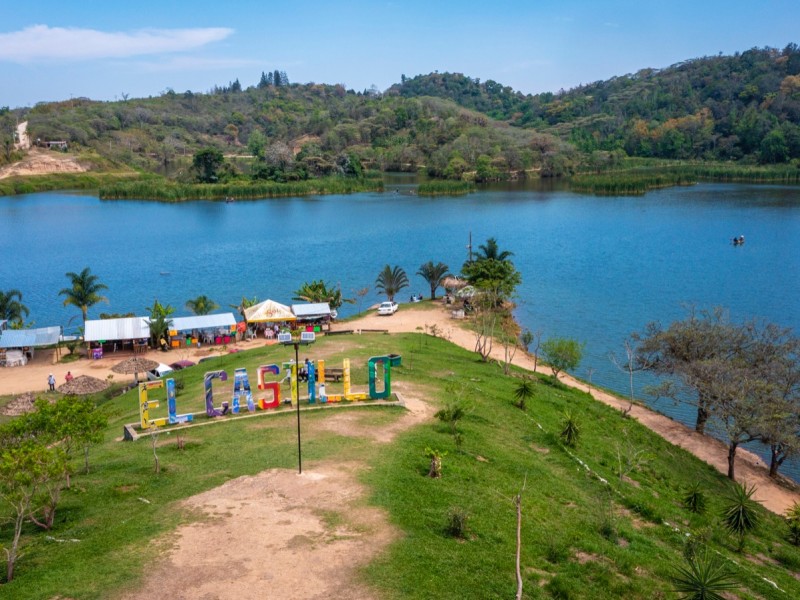 Autoridades analizaron laguna de Xalapa previo a su explotación turística