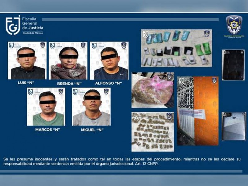 Autoridades atrapan a narcomenudistas en Iztapalapa