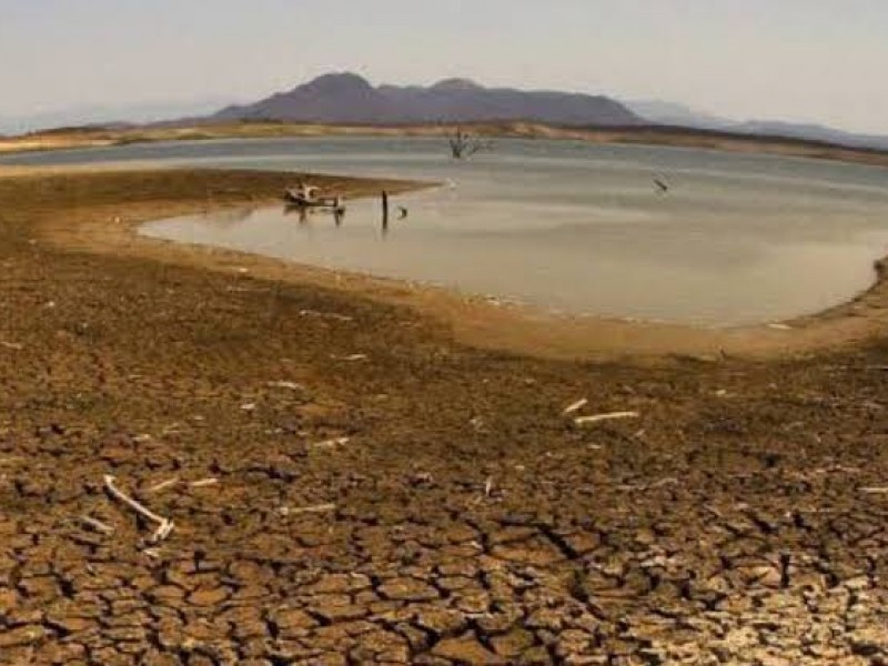 Autoridades buscan solución a sequía severa en Querétaro
