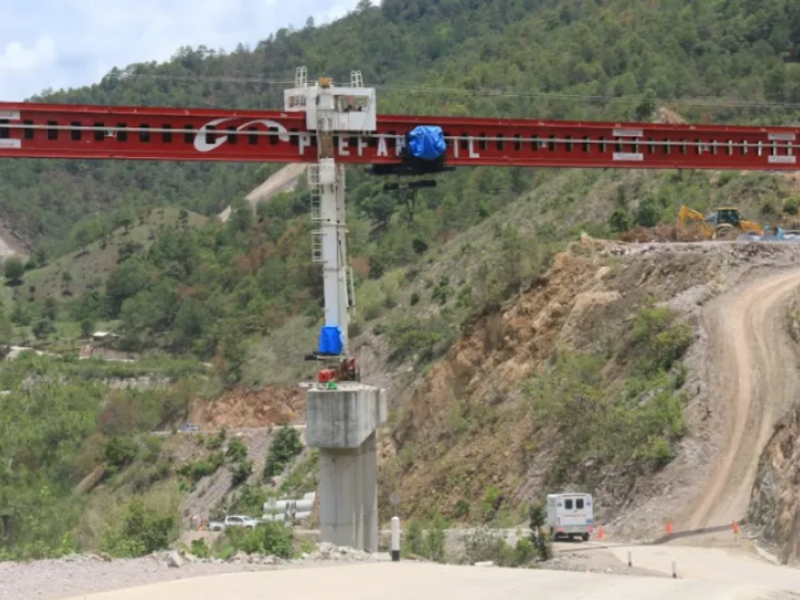 Autoridades comunales acuerdan permitir construcción de autopista Oaxaca-Costa
