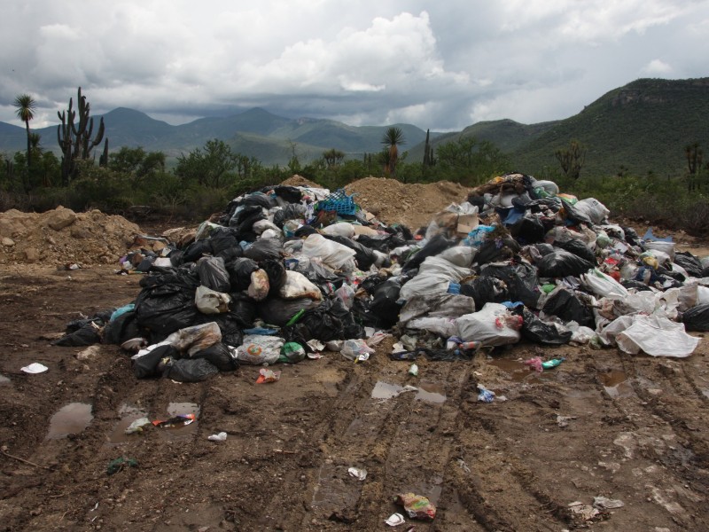 Autoridades de Zapotitlán continúa contaminando la RBTC