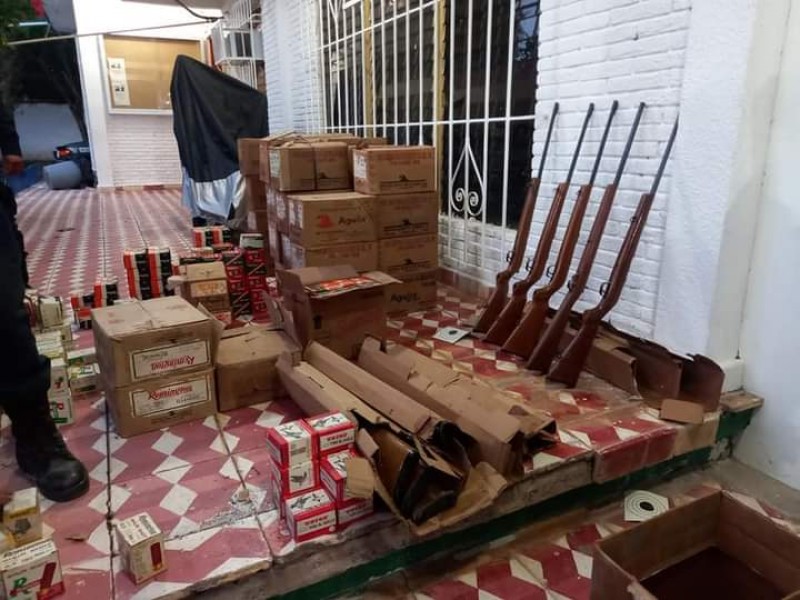 Autoridades decomisan armas largas y municiones en el Istmo