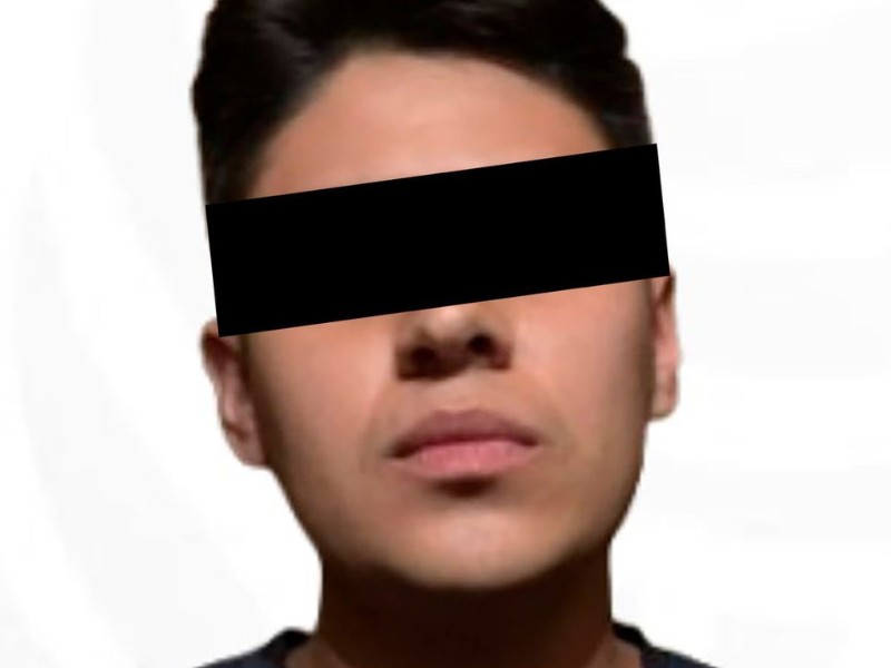 Autoridades detienen a piloto de Los Chapitos en Sinaloa