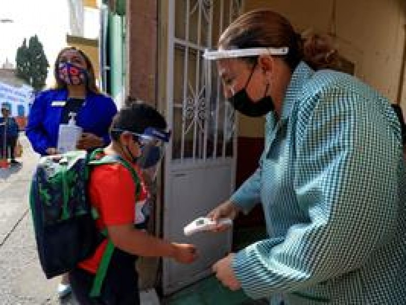 Autoridades educativas piden acatar medidas preventivas ante regreso a clases