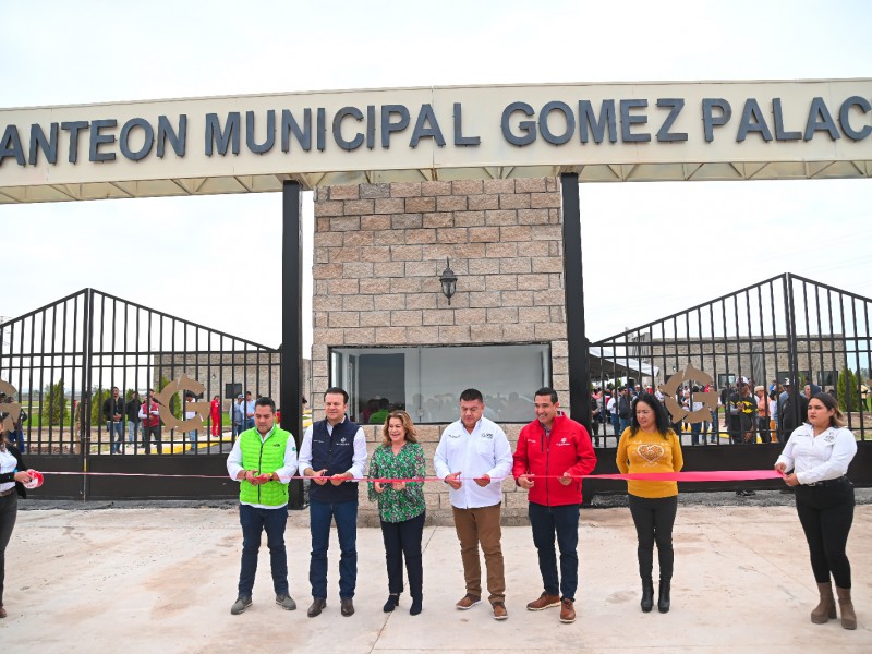 Autoridades entregan nuevo Panteón Gómez Palacio