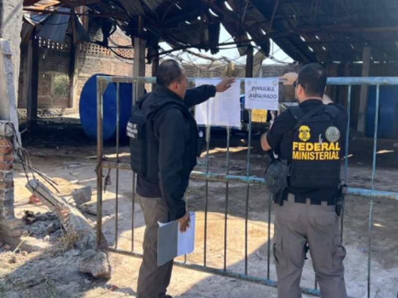 Autoridades federales aseguraron tres mil litros de hidrocarburo en Degollado