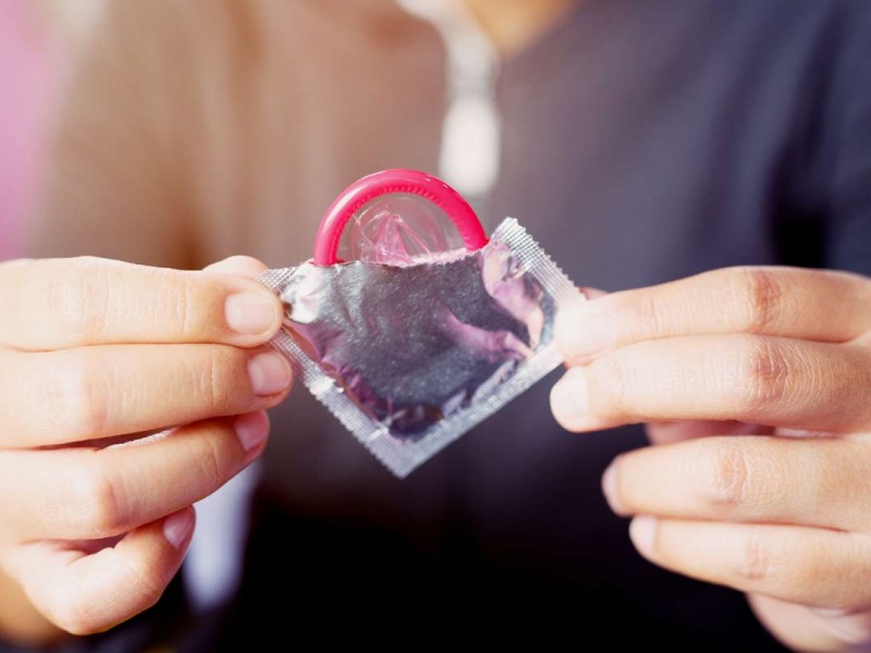 Autoridades piden a ciudadanía hacer uso responsable del preservativo