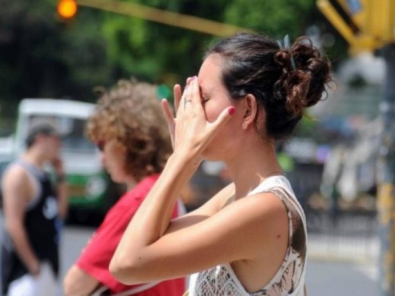 Autoridades sanitarias alertan por altas temperaturas