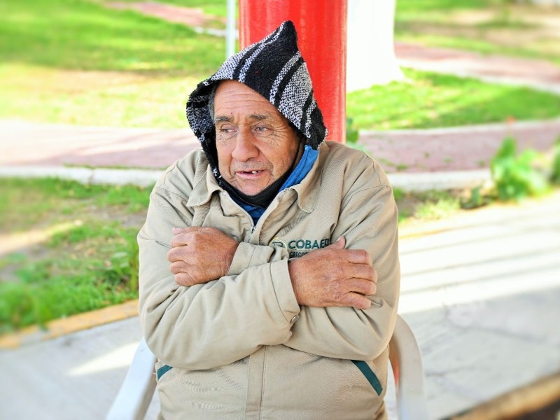 Autoridades sanitarias recomiendan protegerse del frío