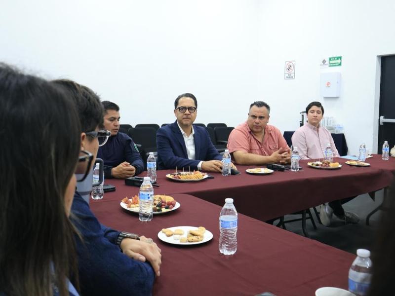 Autoridas y empresarios acuerdan reforzar estrategias de seguridad