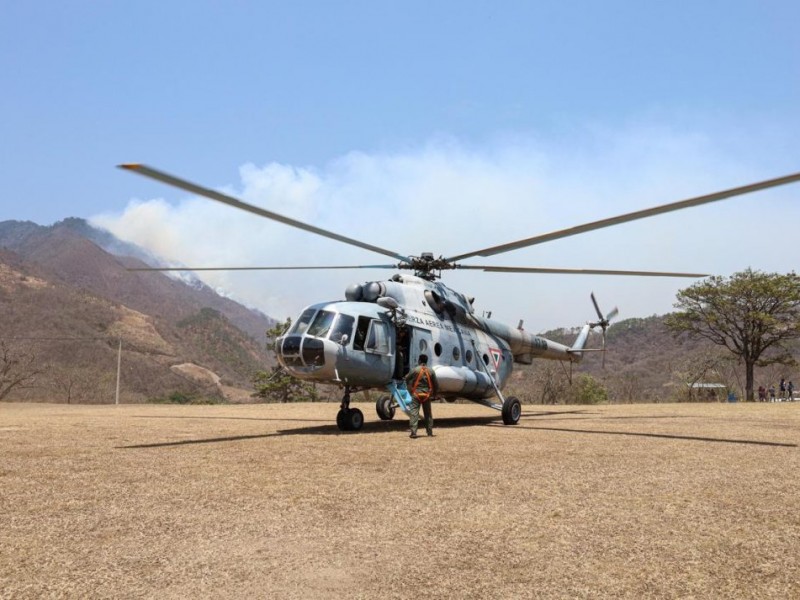 Autoriza CONAGUA; tercer helicóptero para combate de incendio en Chimalapa