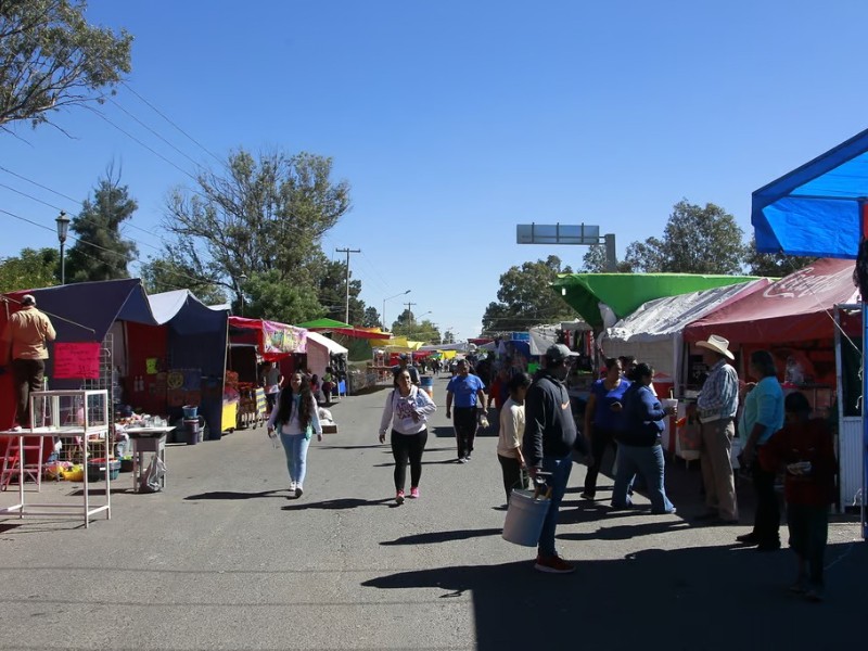 Autorizan 69 permisos para comercio en panteones