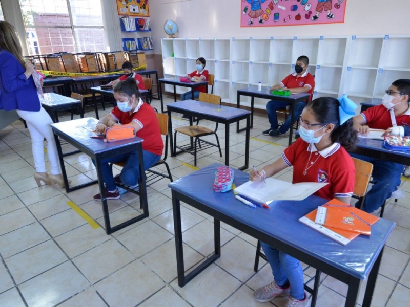 Autorizan regreso paulatino a clases de escuelas privadas