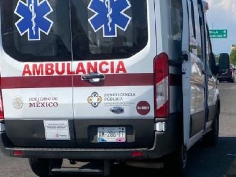 Auxilian a mujer lesionada con arma blanca en el norte de Colima