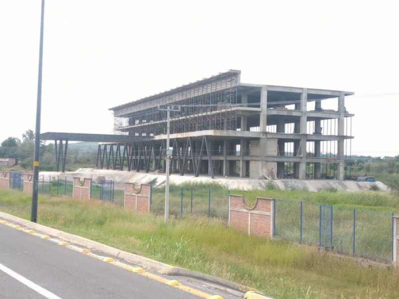 Avance del 20% registra construcción del Hospital Civil de Oriente