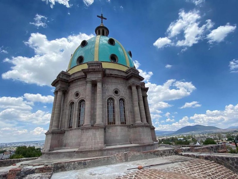 Avanza 30% restauración del templo de Santa Rosa Jáuregui