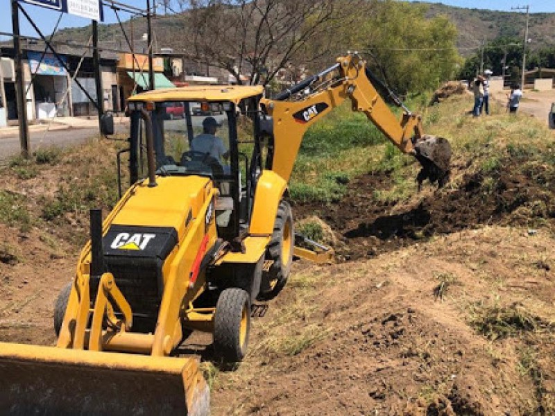 Avanza 65% desazolve de canales y rejillas en Tepic