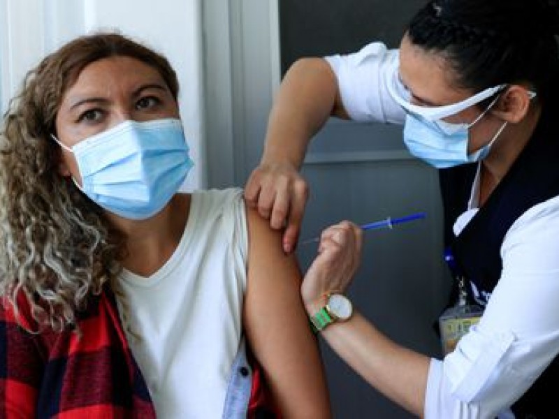 Avanza a 42.45% vacunación contra influenza en Querétaro