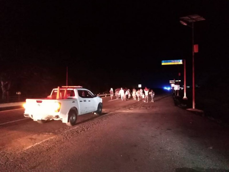 Avanza caravana migrante por Chiapas