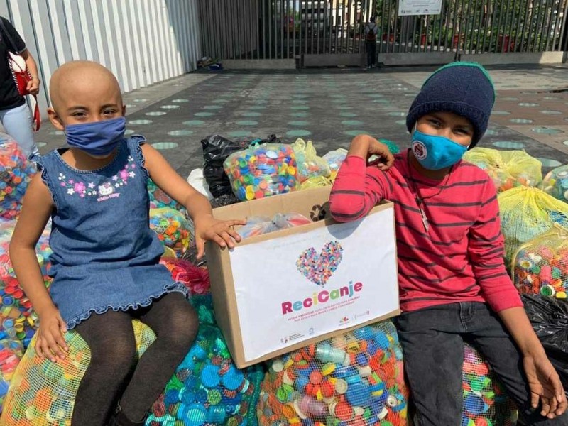 Avanza colecta de tapitas para ayudar a niños con cáncer