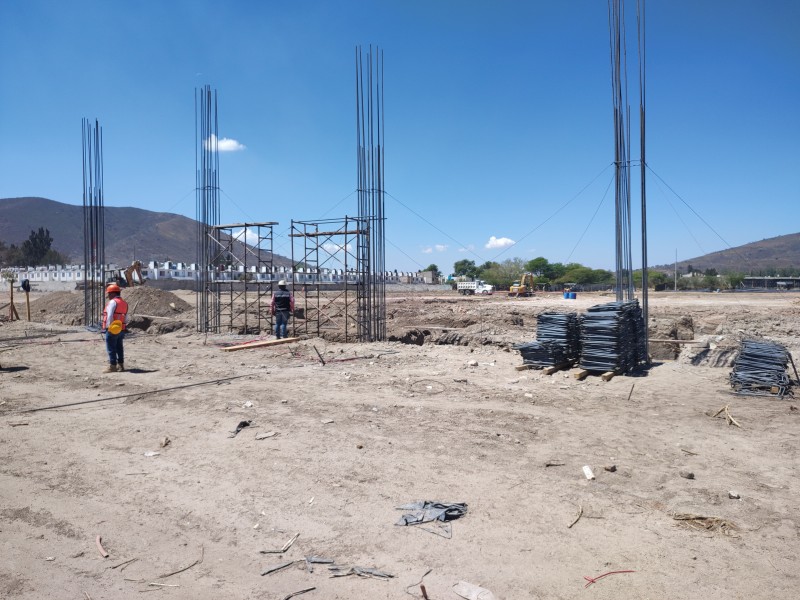 Avanza construcción de hospital del ISSSTE en Tlajomulco