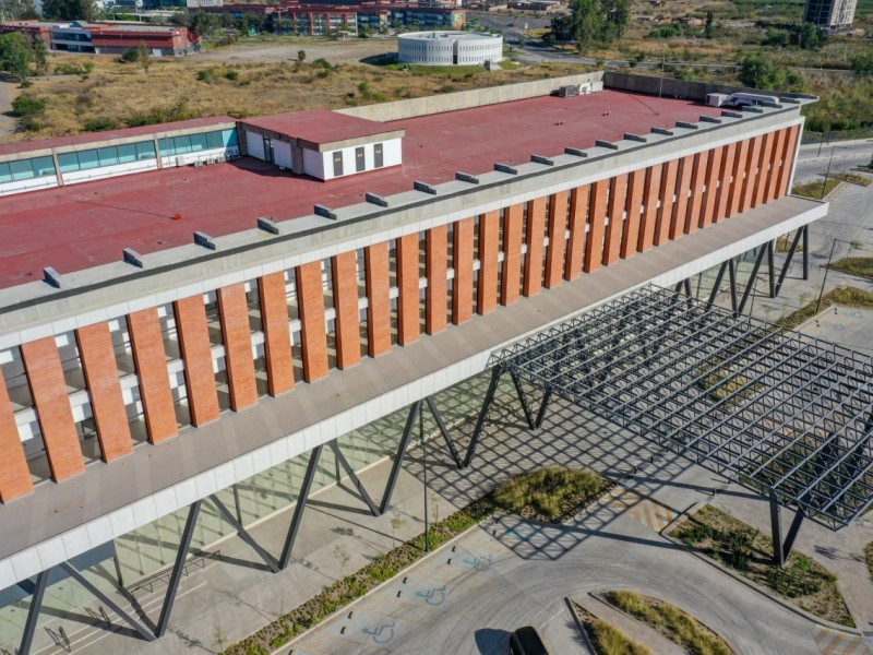 Avanza construcción del nuevo Hospital Civil de Oriente.