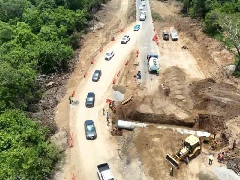 Avanza modernización de la carretera Pochutla–Huatulco