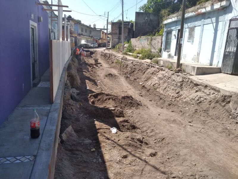 Avanza obra de Camino Viejo a Jauja