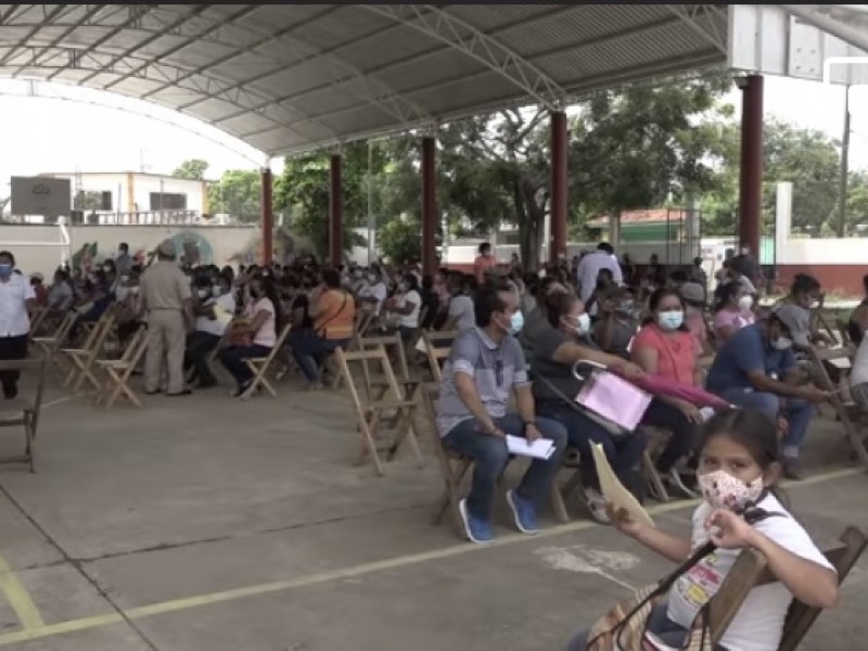 Avanza plan de vacunación de refuerzo contra Covid-19 en Oaxaca