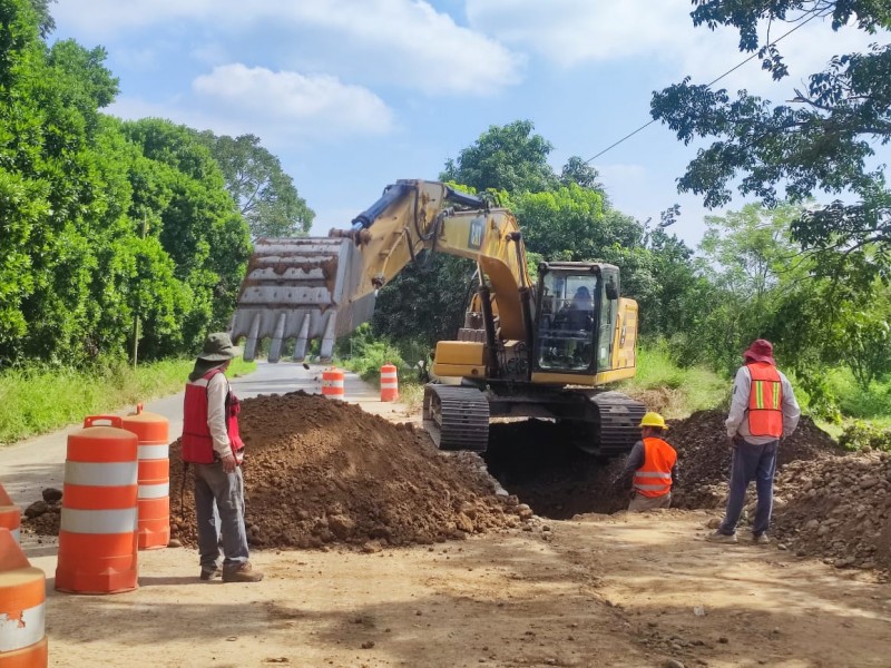 Avanza primera etapa de red de agua potable en Tuxpan