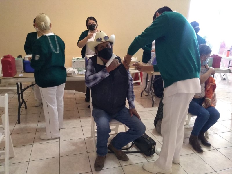 Avanza vacunación contra COVID-19 en Sonora
