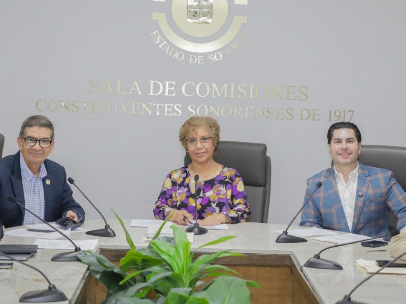 Avanzan presupuestos de ingresos municipales para 2026