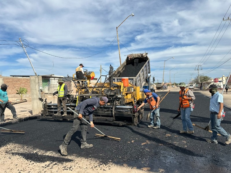 Avanzan trabajos de bacheo en avenida Héroe de Nacozari:Empalme