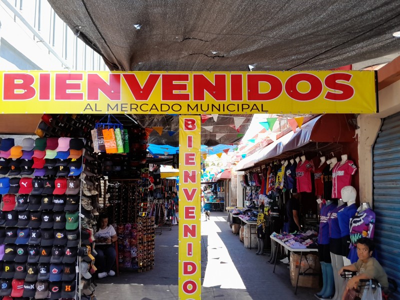 Avanzan trabajos de remodelación en Mercado