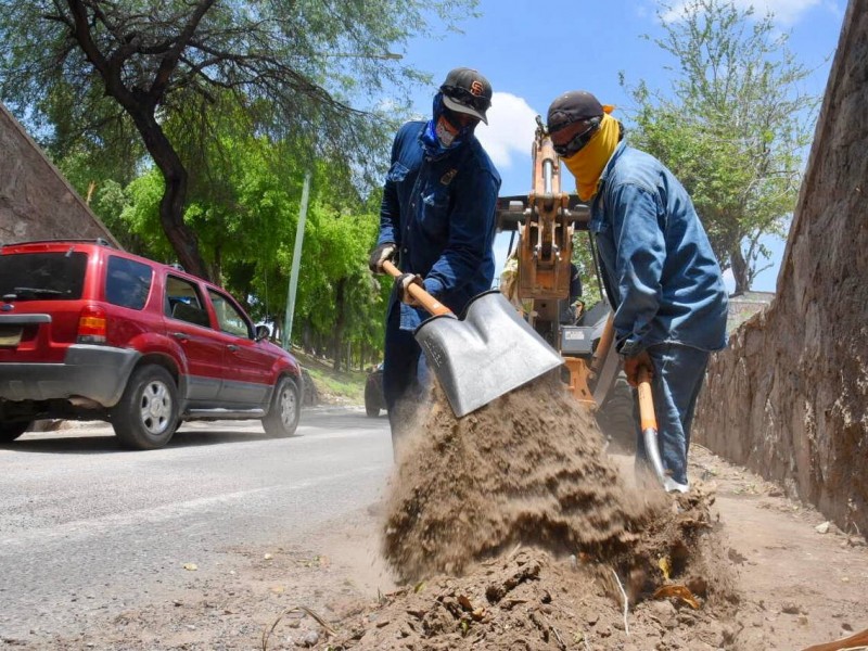 Avanzan trabajos para remediar daños por lluvias en Hermosillo