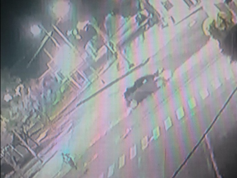Avenida la usan como pista de autos