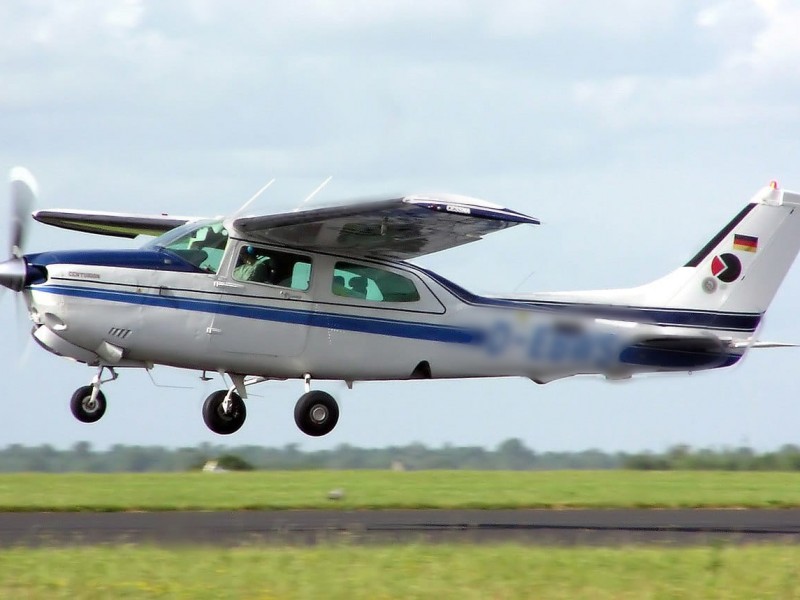 Avioneta en que viajaba Pelayo amarizó BCS