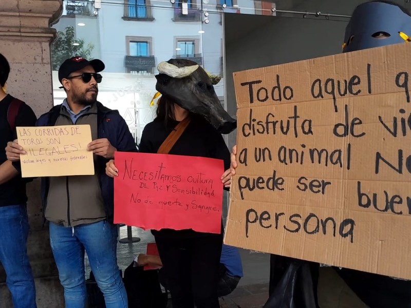 Ayuntamiento cancela corrida tras presión de animalistas en la capital